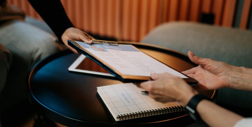 pexels-cottonbro-5989926